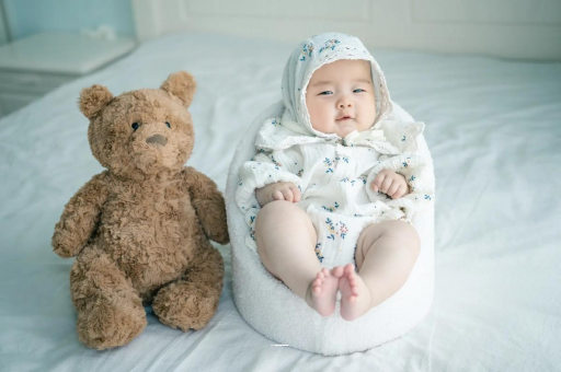 瑞安宝宝吃不饱母乳的症状
